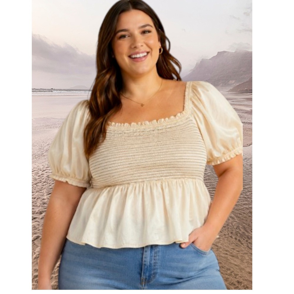 Old Navy Smocked Top Women's Size XXL Cream Peplum Waist Elastic Bodice NWT